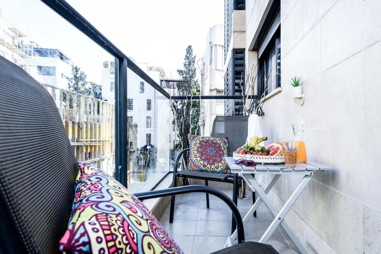 Stunning 2Br Apt W Balcony In City Center By Sea N' Rent Tel-Aviv Extérieur photo