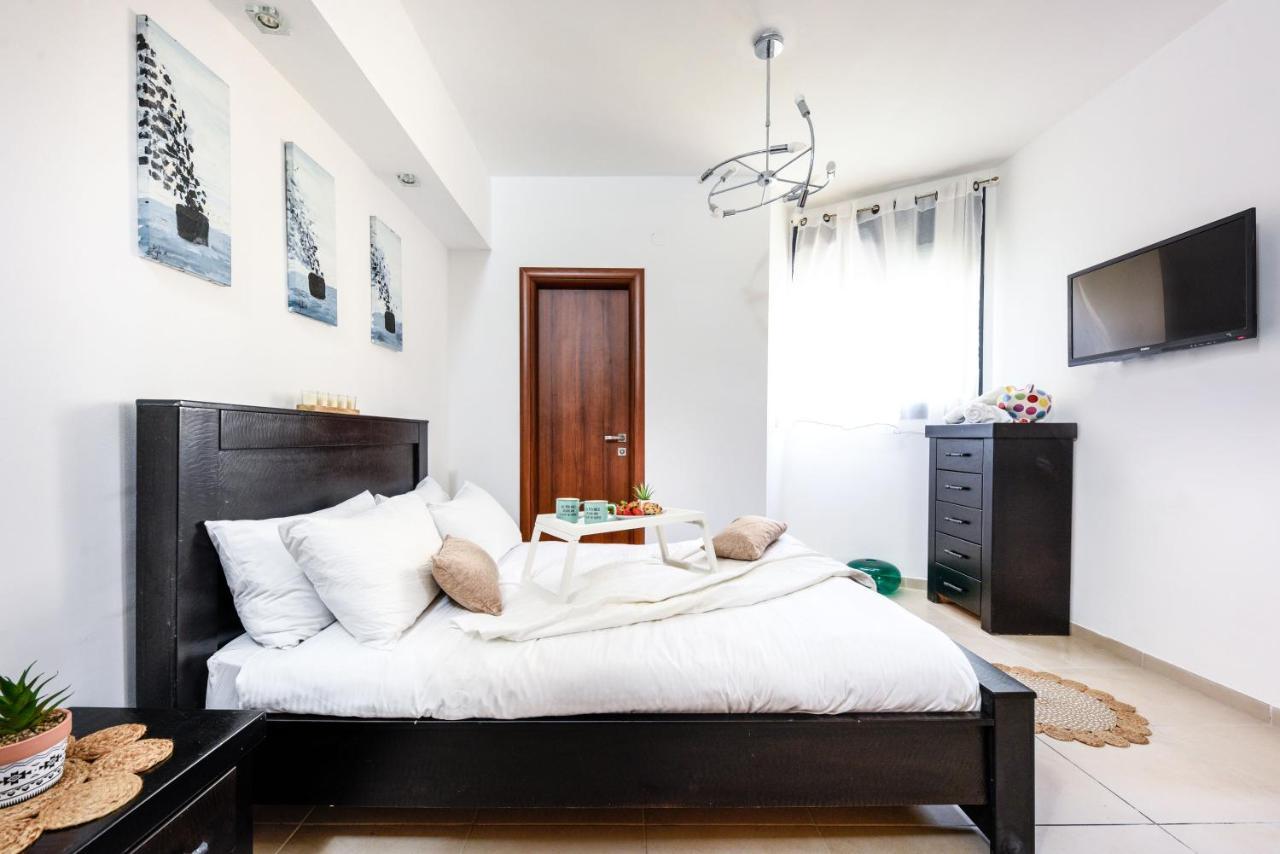 Stunning 2Br Apt W Balcony In City Center By Sea N' Rent Tel-Aviv Extérieur photo